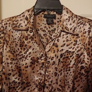 🌷3/$25 - Rafaella Animal Print Blouse🌷
